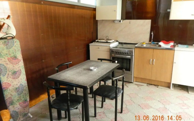 Guest House Viktoria on Morskaya