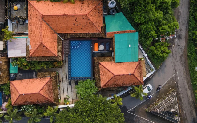 Simpang Inn Hostel