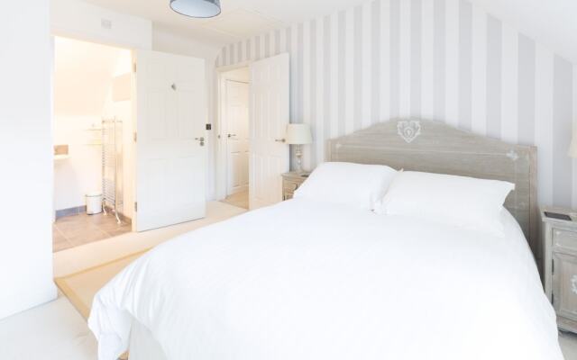 Toothbrush Apartments- Ipswich Townhouse