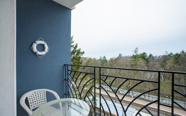 Поделам на Ленина