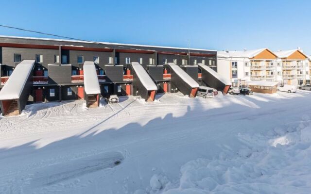 Skivillas 61 ukkohalla (b8)