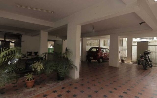 Galaxy Service Apartment