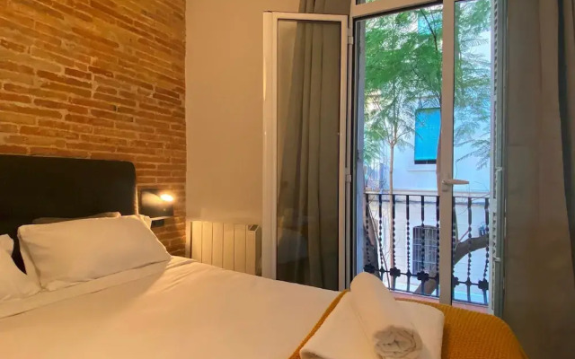 Cosy Urban Oasis 1BD in Poble Sec By Myrentalhost