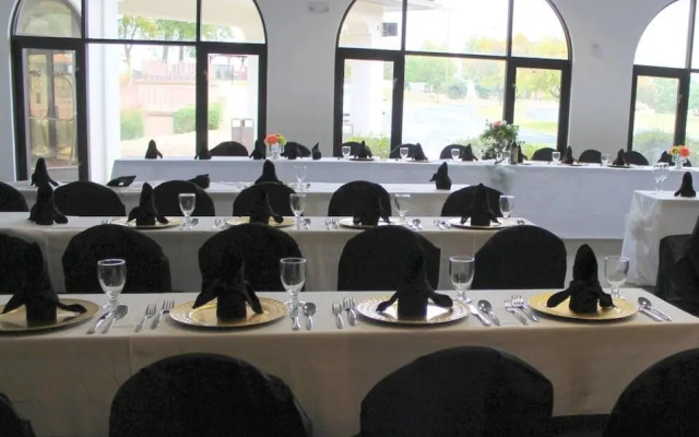 Regalia Hotel & Conference Center