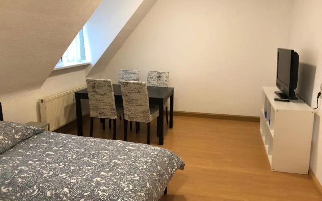 Ferienwohnung Monteurzimmer Haus Arnstadt (Adults Only)