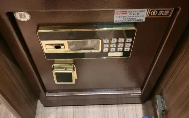 Orange Hotel (Zhangjiagang Street )