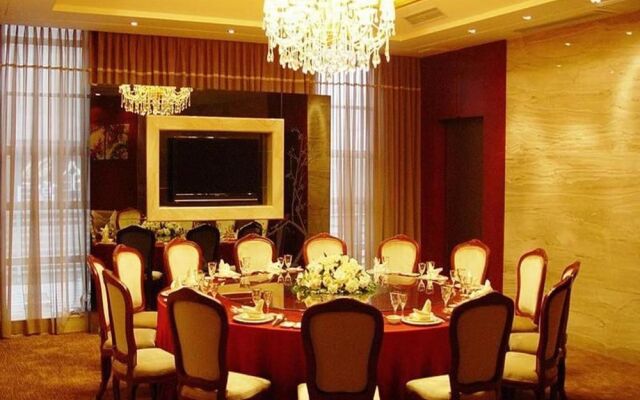 Yucheng Hotel