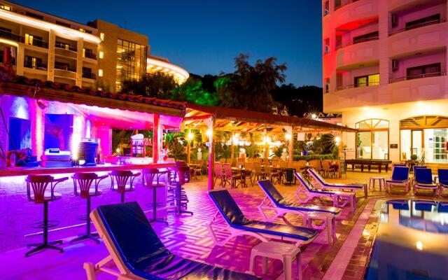 Hotel My Dream