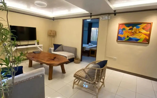 P and M Final Option Hotel