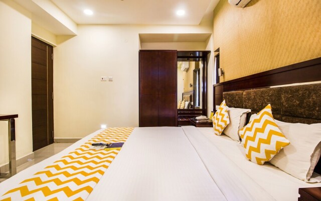 FabHotel Alreef Residency Vadaplani