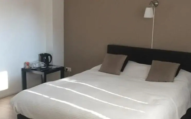 't Sand Apartment