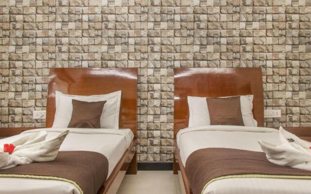 Omatra Hotel Infantry Road