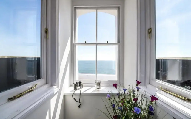 The Penthouse - Luxury 1 Bed - Panorama - Tenby