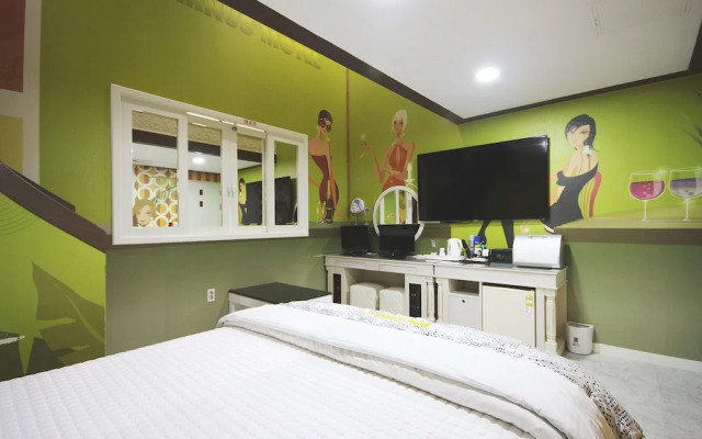 Somnus Hotel