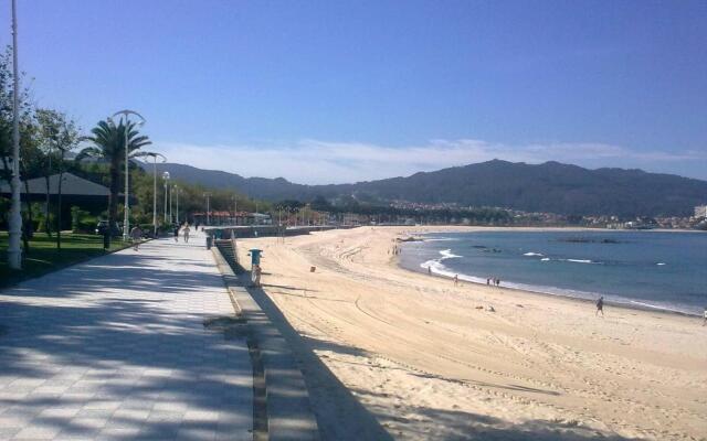 Piso Enfrente A La Playa De Samil 55 2 I