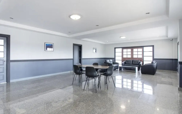 Oyo 664 Nara Hotel Restaurant And Bar