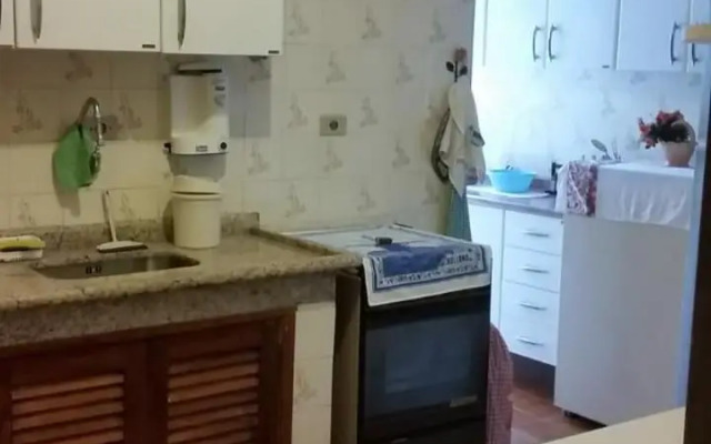 Ubatuba Tenório apto térreo 6 pess