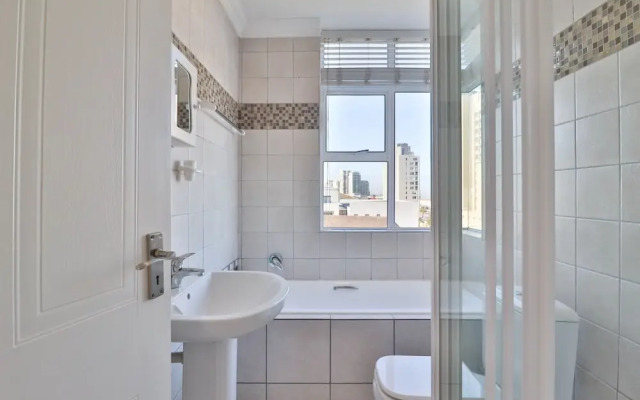 Atlantic Terraces 16 by CTHA