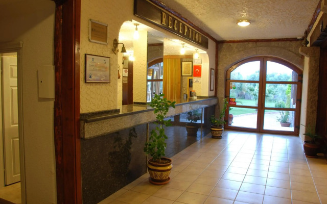Assos Park Hotel