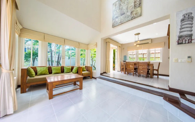 Royal Beach Pool Villa Pattaya