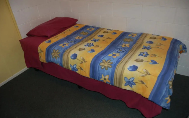 Egmont Eco Leisure Park - Hostel