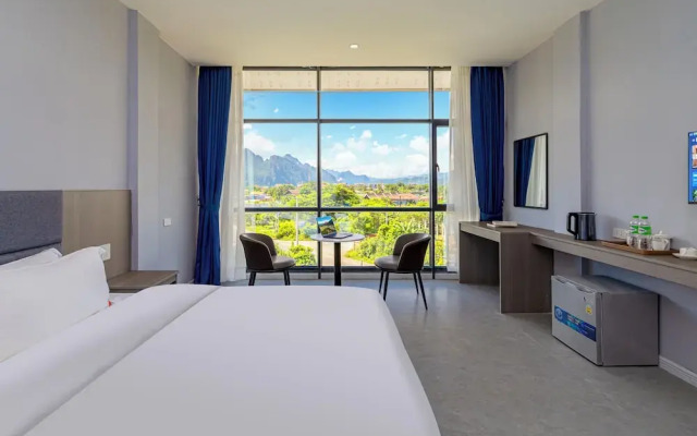 Lisha Grand Hotel C Vangvieng