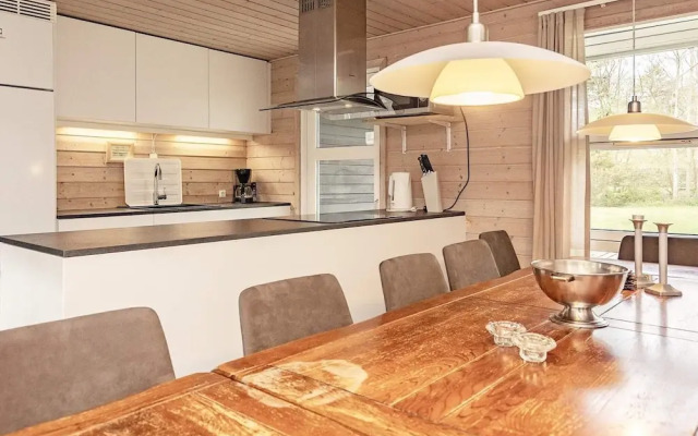 10 Person Holiday Home in Vaeggerlose-by Traum