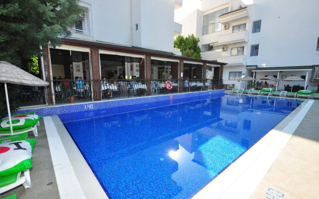 Navy Hotel