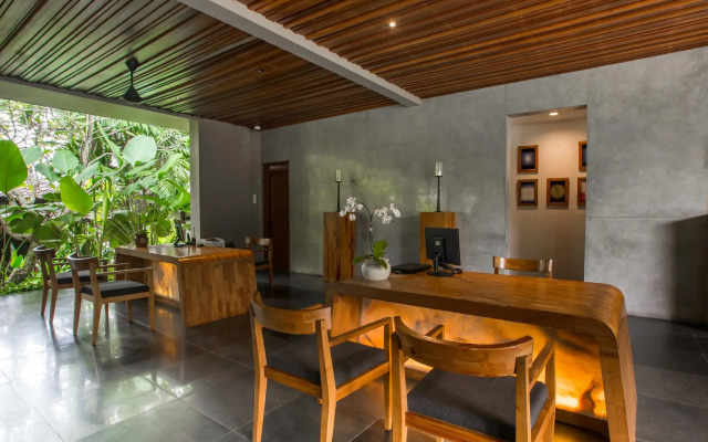 Candi Beach Resort And Spa