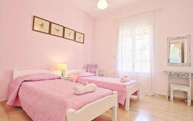 Areti Villa