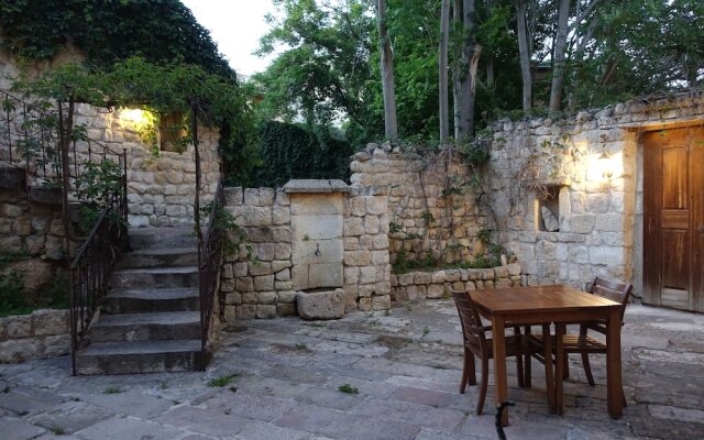 Esbelli Evi Cave Hotel