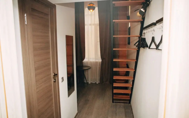 Апартаменты у Красного моста