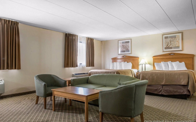 Quality Inn & Suites Fairview