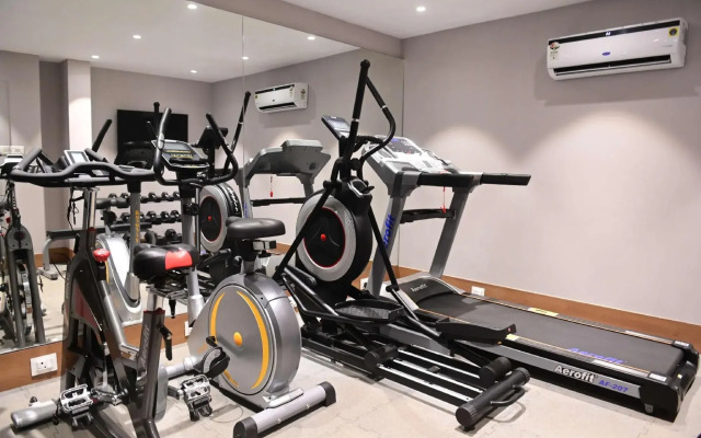 Golden Tulip Vagator