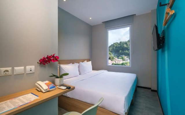 Rumaruma Farvet Residence Ambon – Guest Rooms – Ambon