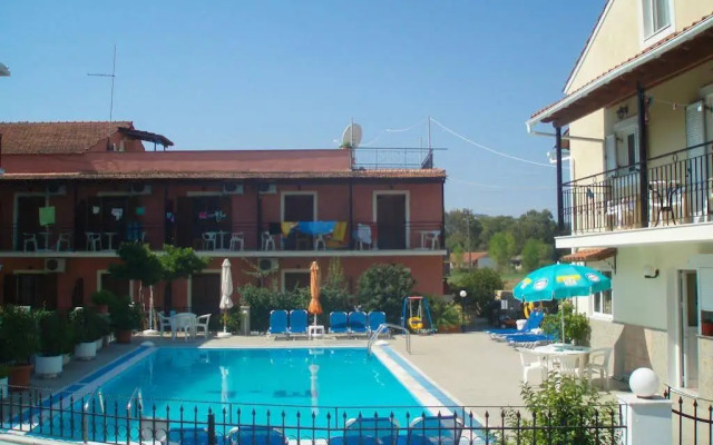 Marilena Apartments & Studios