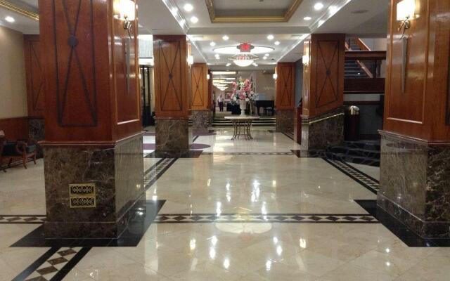 Clarion Hotel Empire Meadowlands