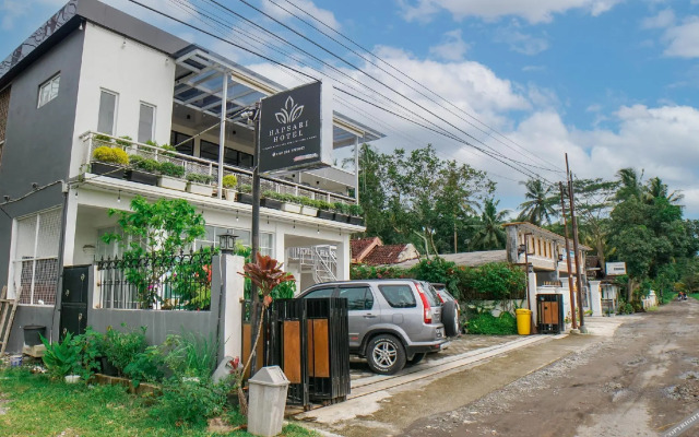 Hotel Hapsari Syariah by OYO Rooms