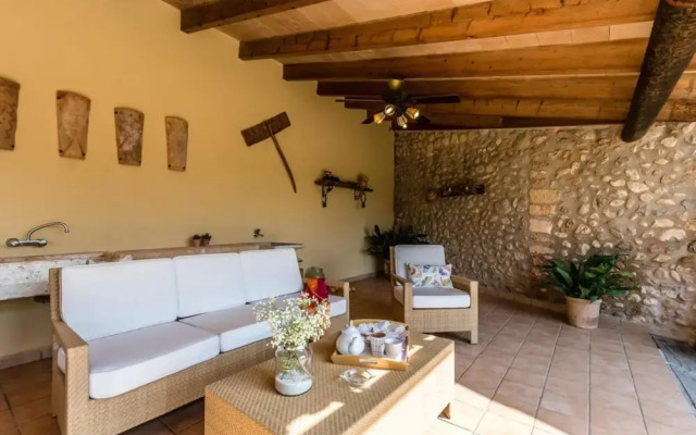 Villa - 3 Bedrooms with Pool - 103148