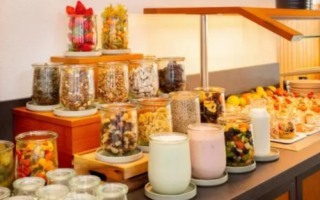 Hotel & Boarding House Schlosserwirt