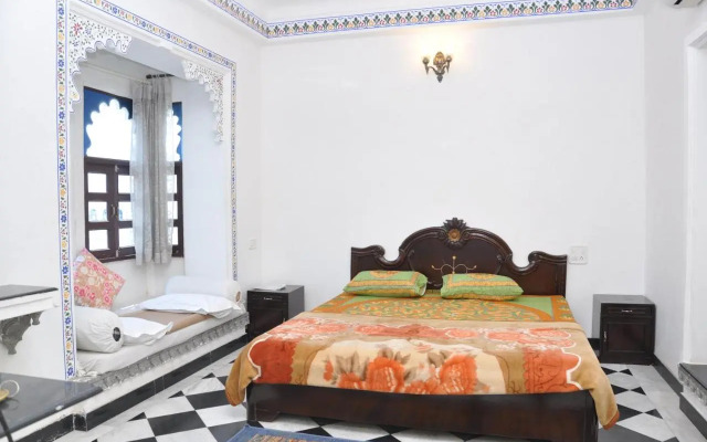 Hotel Gangaur Palace