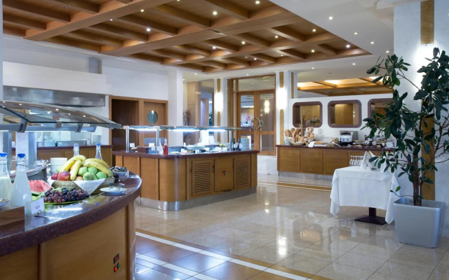 Thalassa Beach Resort - Adults Only