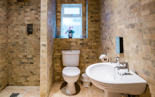 Whitstable's Beachcombers, Sleeps 10, Dog Friendly
