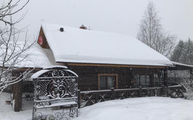 Гостевой дом Баня-Дом Мишуткино