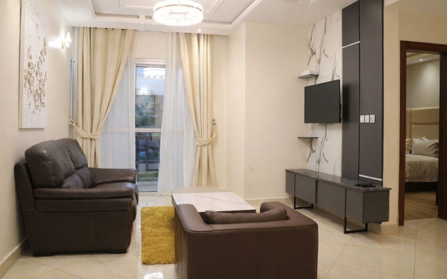 Empire Luxury Hotel