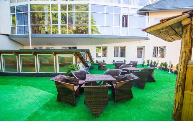 Hotel Aisi