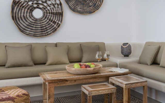 One Bedroom Panoramic - White Co