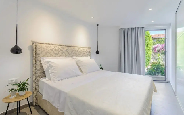 Villa Stone Pearl