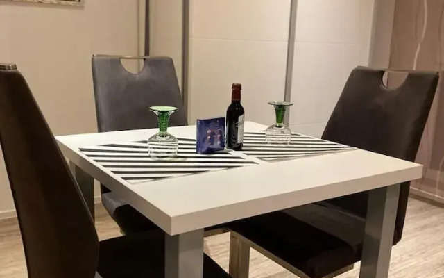 Royal City Apartments