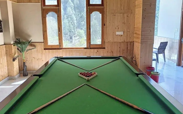 Majestic Mountain Bhaiji Guest House
